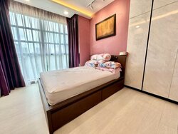 Hilltop Grove (D23), Condominium #466382351